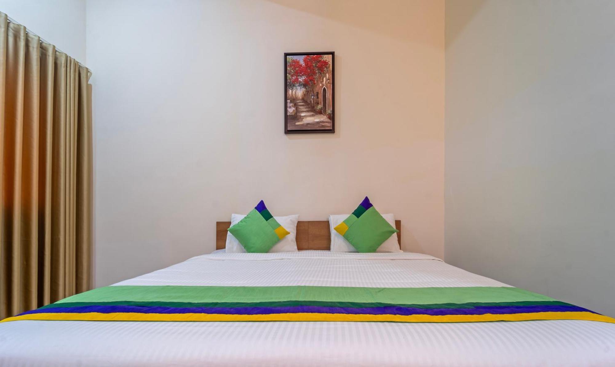 Itsy Hotels Avani Stays, Vyttila, Kochi Exteriör bild