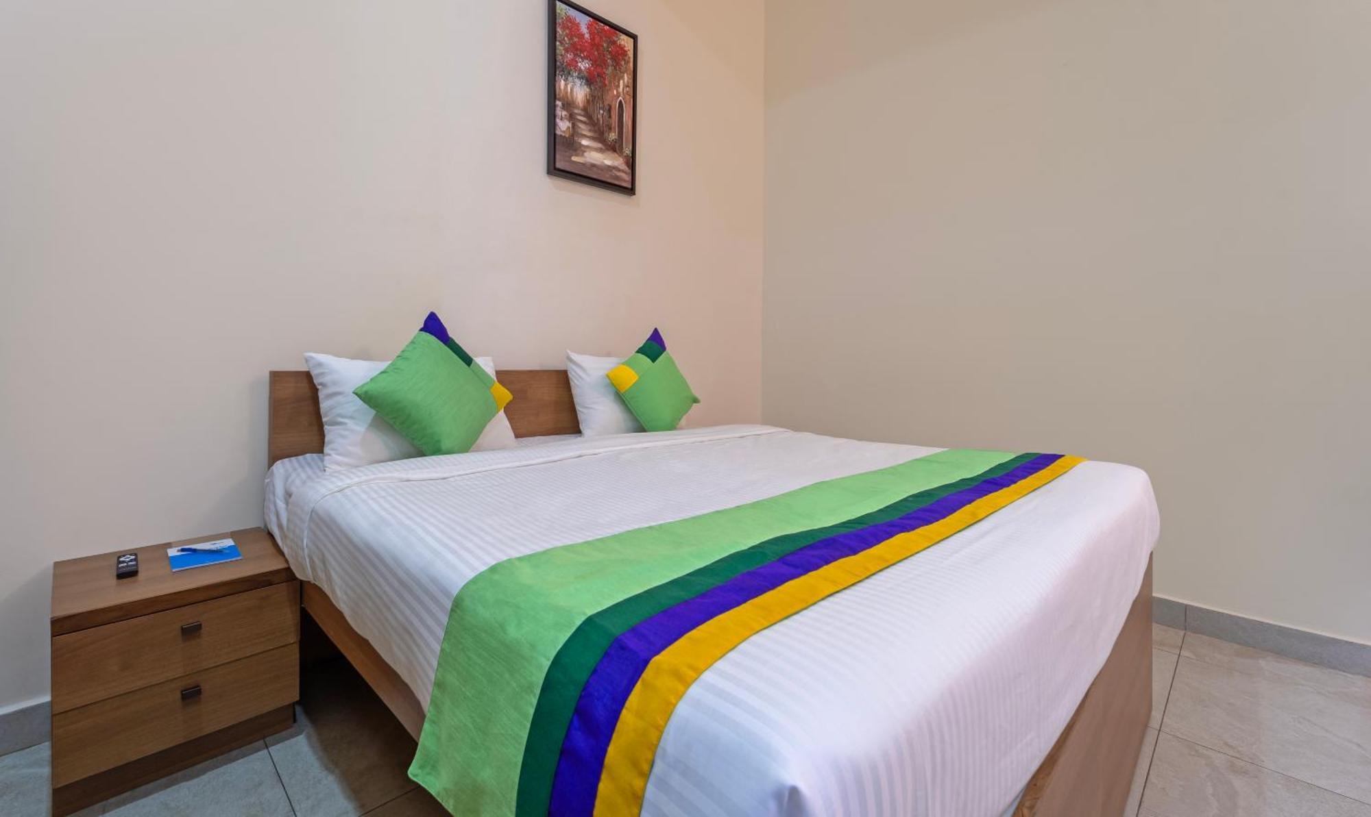 Itsy Hotels Avani Stays, Vyttila, Kochi Exteriör bild